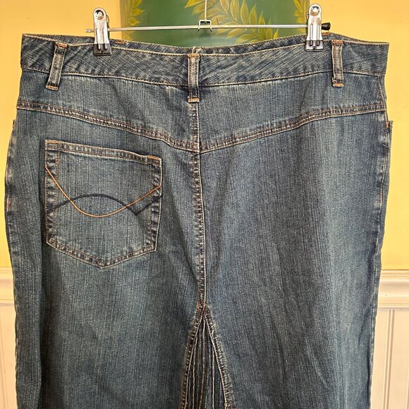 Venezia Denim Maxi Skirt Size 18 Cotton & Spandex Blend Blue Back Pocket & Slit - Picture 7 of 8